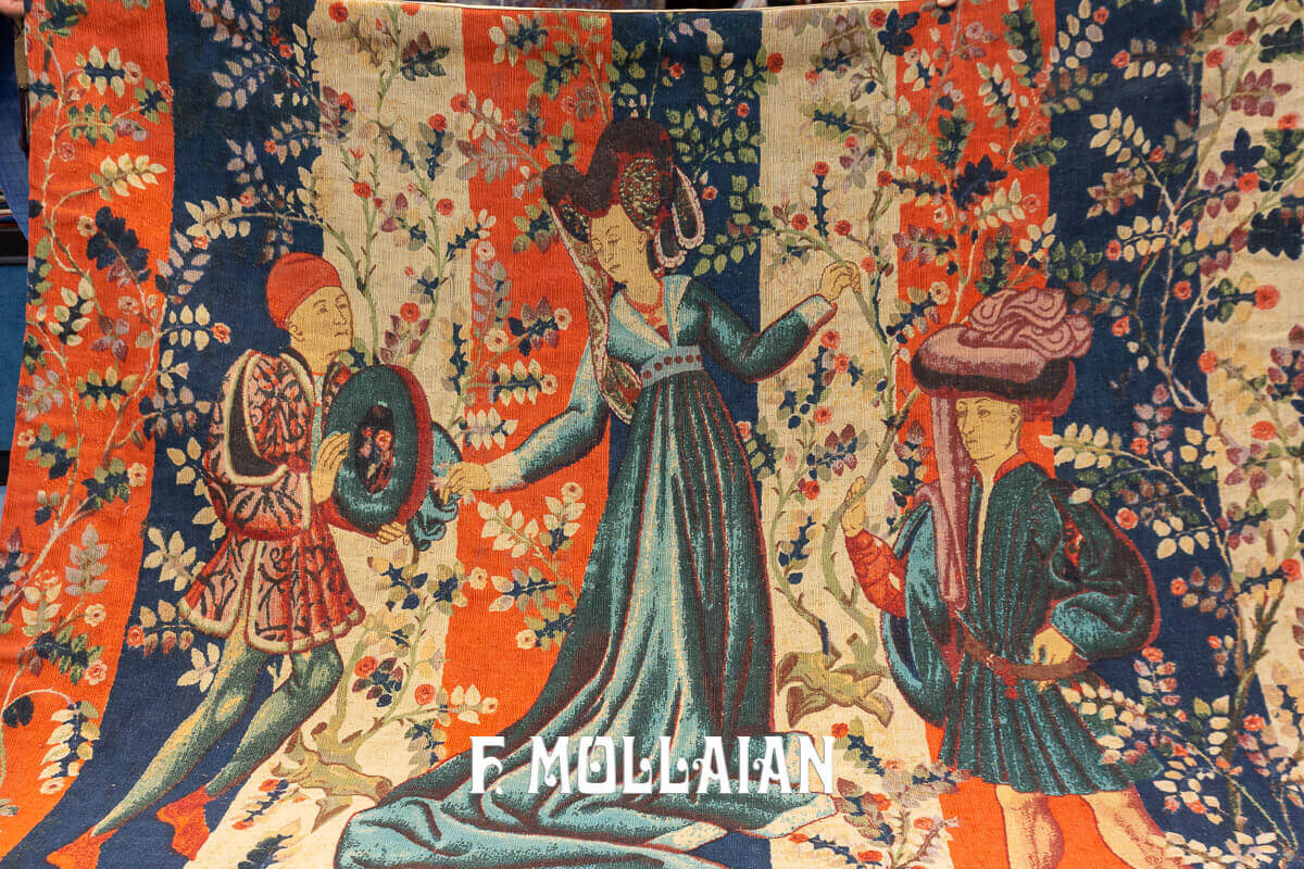 Multi-culore and Figurative Handmade European Textile n°:830911